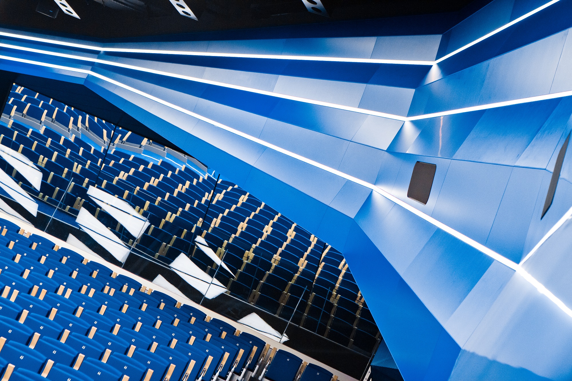 6000 LED